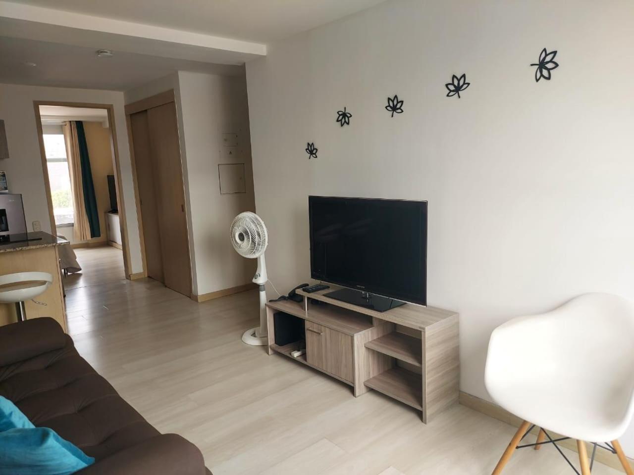 Lovely One Bedroom In Beautiful Laureles